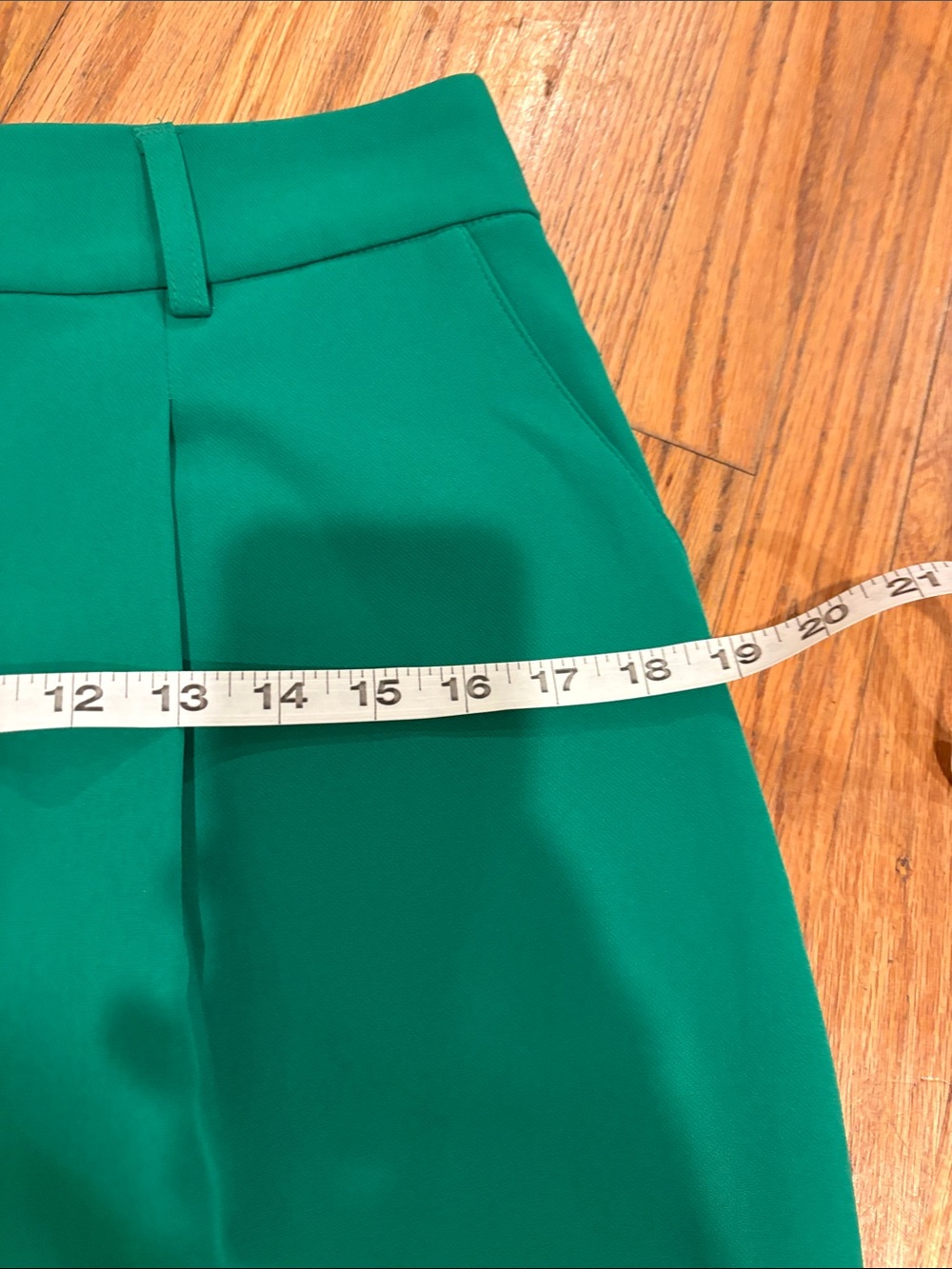 INC Tapered Leg Trousers Womens Size M Green Good High Rise Pleated Front - Picture 3 of 8